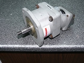 Hydraulické čerpadlo ACK 12-7-K (oprava)