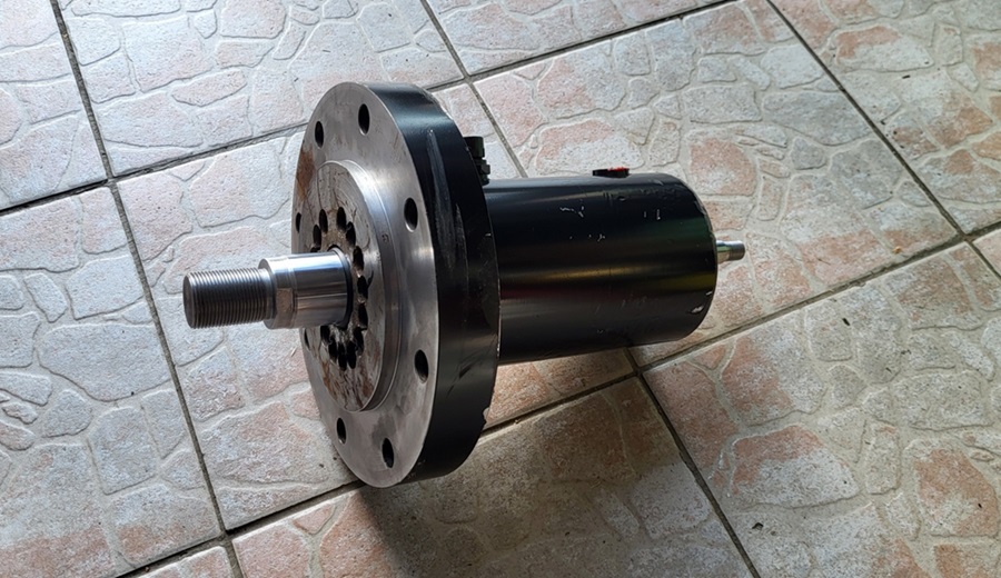 Hydraulický valec 100/45 - 20 (oprava)