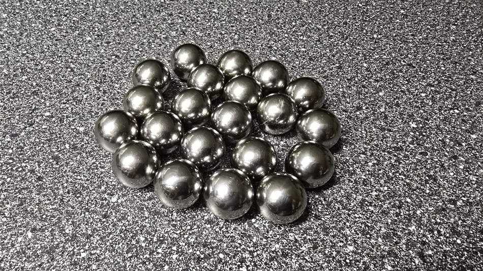 Oceľová guľka 8,731