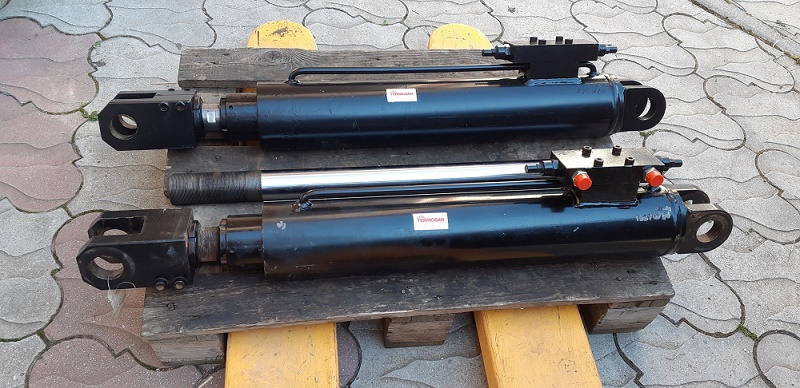 Hydraulický valec HV100x 50 (oprava)