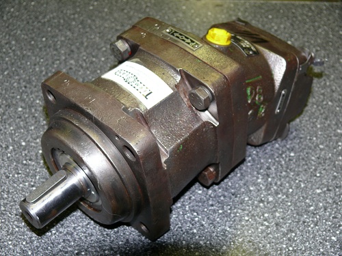 Hydromotor AM 16-01A (oprava) 