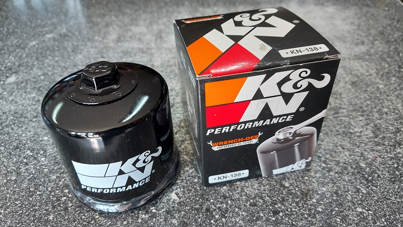 Olejový filter KN-138