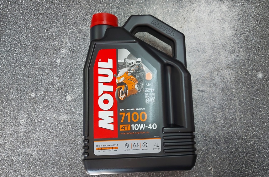 Motul 7100 4T 10W-40 (4 L)