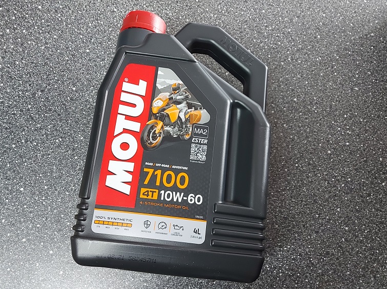 Motul 7100 4T 10W-60 (4 L)