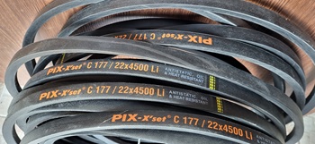 Klinový remeň 22x4500 Li