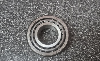 Ložisko K-LM67048/10 (PLC 64-8) ZKL