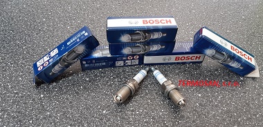 Zapaľovacia sviečka 0242229660 BOSCH
