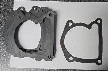 Tesnenie pod vodné čerpadlo 71010618  MAJOR