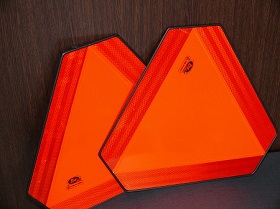 Trojuholník na motorové vozidlá AL plech