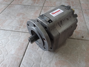 Hydraulické čerpadlo U 40 (tisíchran)